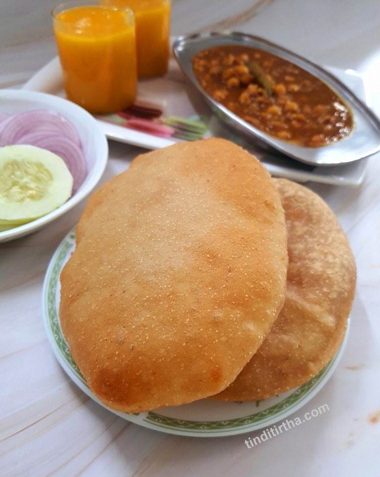 Puffy leavened deep fried bread| Bhature| Bhatura yeast soda Eno free| ಭಟೂರೇ|ಭಟೂರ