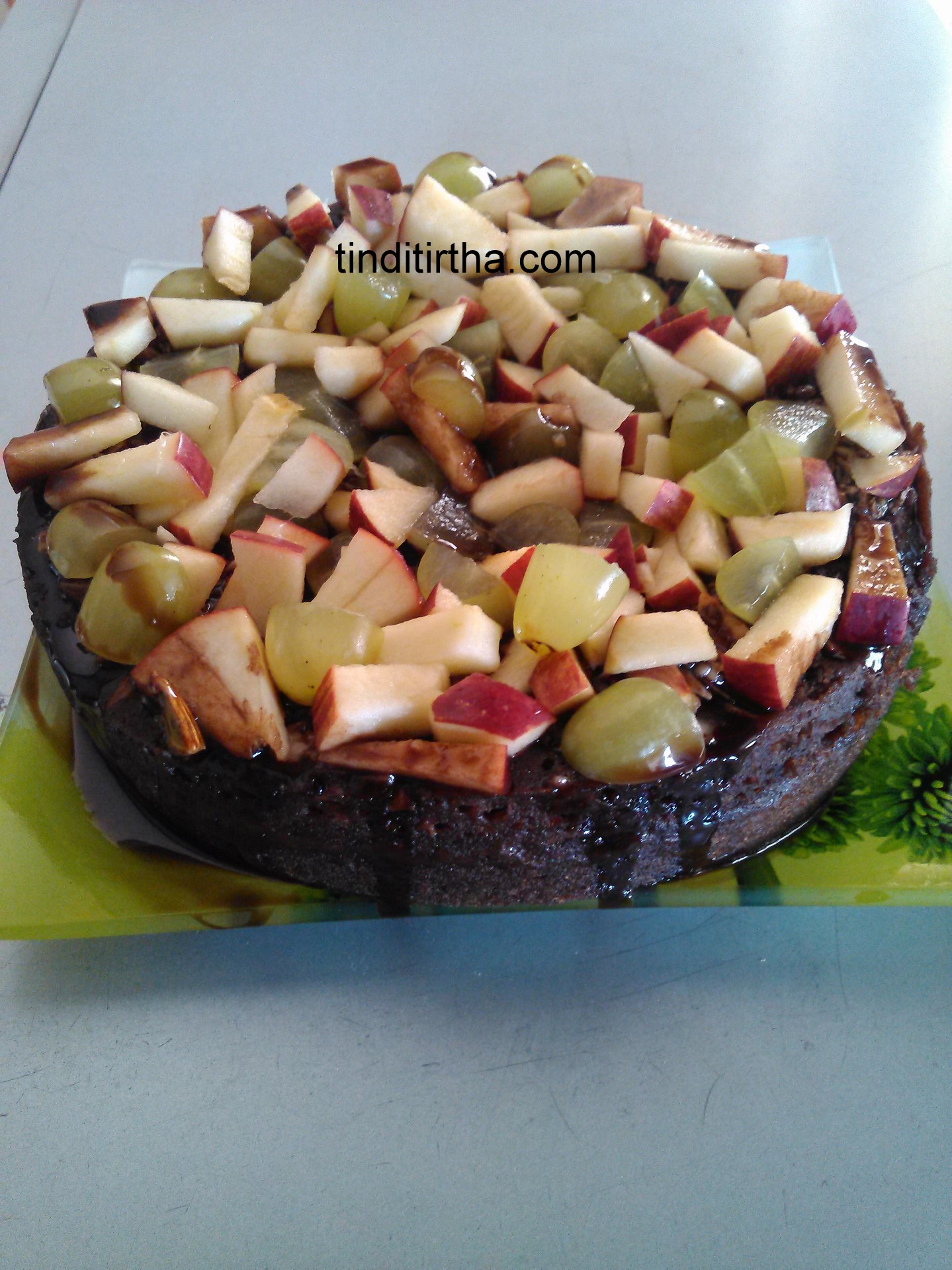 FRUIT AND NUT BISCUIT CAKE