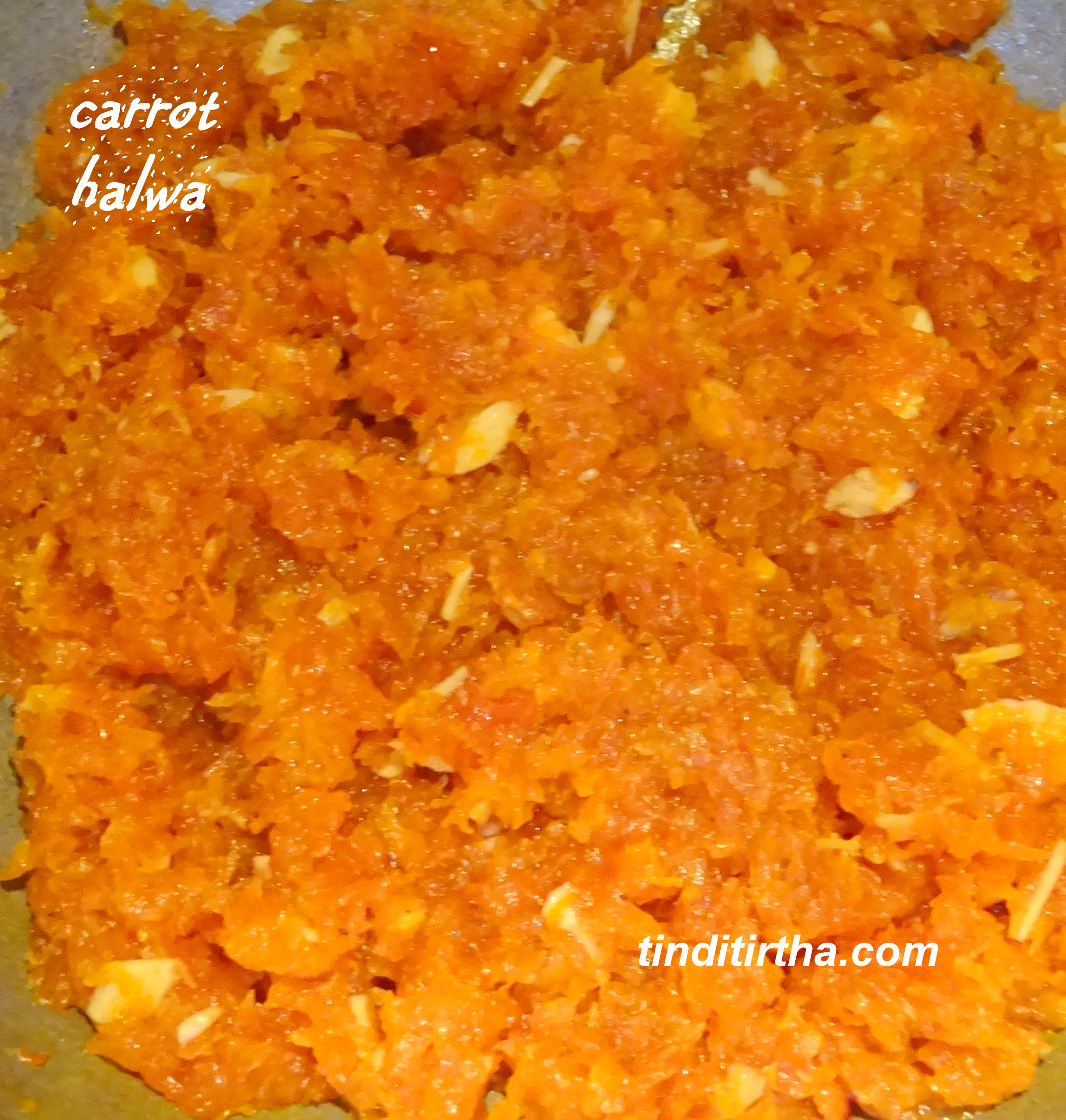 CARROT HALWA…..using jaggery and with just 3 tsp of ghee/ಕ್ಯಾರಟ್ ಹಲ್ವಾ …ಬೆಲ್ಲ ದೊಟ್ಟಿಗೆ