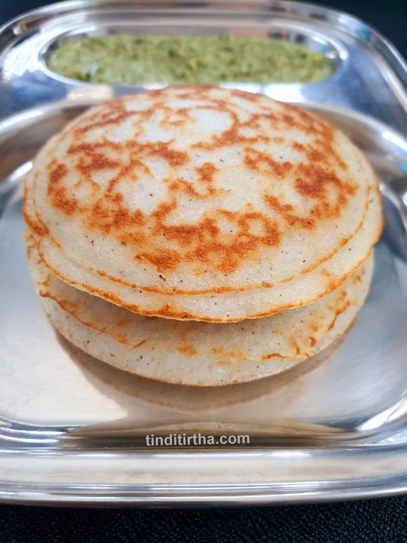 BUN DOSAY/DOSA/ಬನ್ ದೋಸೆ …with less rice and more of fenugreek seeds